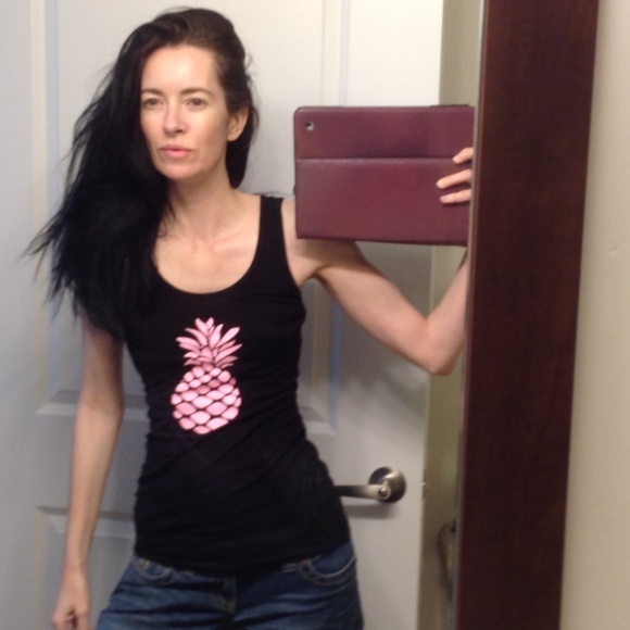 Meet your Posher, Stacy - Picture 3 of 8